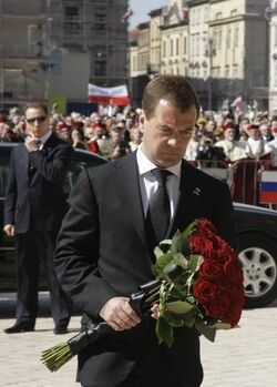 Dmitry Medvedev in Krakow 18 April 2010-4