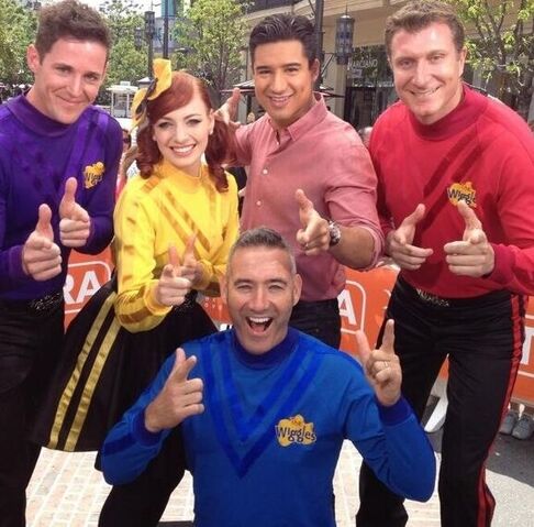 File:Thewigglesandmariolopez.jpg