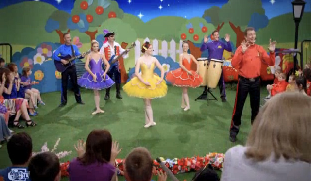 File:Twinkle,Twinkle,LittleStar-2013.png