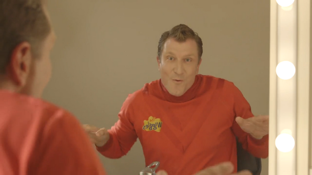 File:SimonintheMirror.png