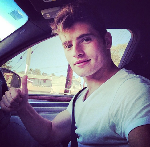 File:Gregg-sulkin.png