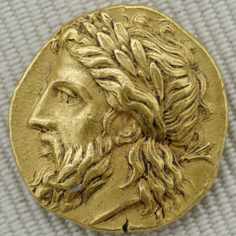 File:Stater Zeus Lampsacus.jpg