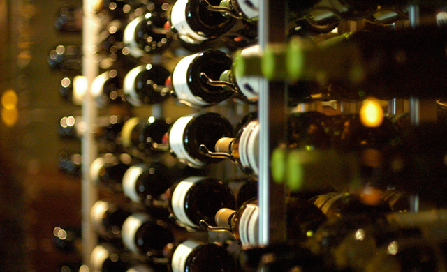 File:Bottle-.png