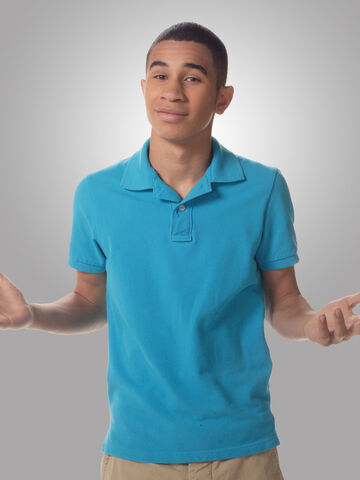File:Wingin-it-demetrius-joyette-2.jpg