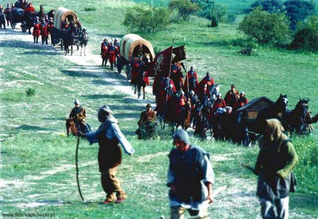 File:Movie - Caingorn army.jpg
