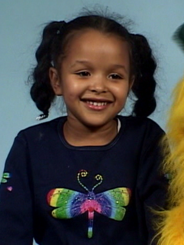 File:Nia.png