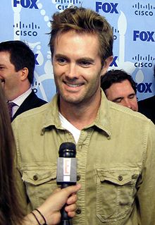 File:Garret Dillahunt.jpg