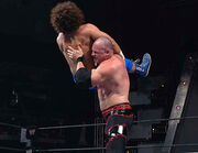 Kane-chokeslam.jpg