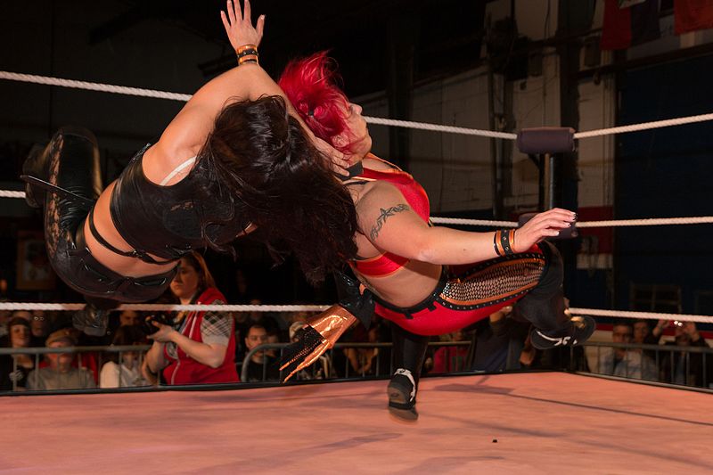 Nikki Storm Neckbreaker.jpg