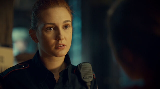 File:Wynonna.Earp.S01E03.1080p.WEB-DL.DD5.1.H.264-NTb.00 37 45 20.Still017.jpg
