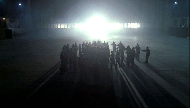 File:Syndicate members are surrounded.jpg