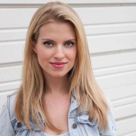 File:Barbara Dunkelman.png