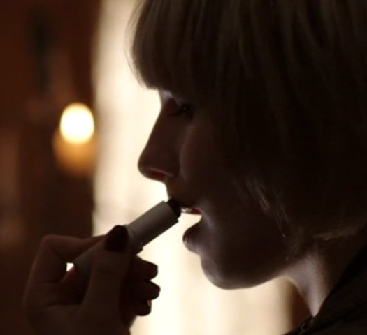 File:Poisoned Lipstick.png