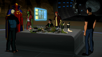 Briefing Red Tornado