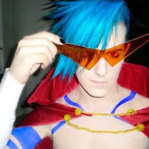 Archivo:Lolweapon.jpg