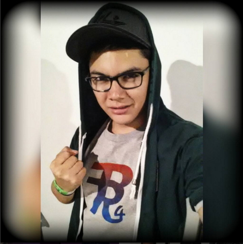 Archivo:BambielR4.png