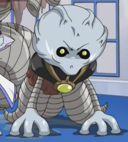 File:MoonToken-JP-Anime-GX-NC.png