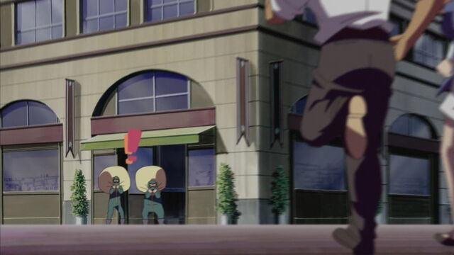 File:5Dx145 Burglars.jpg
