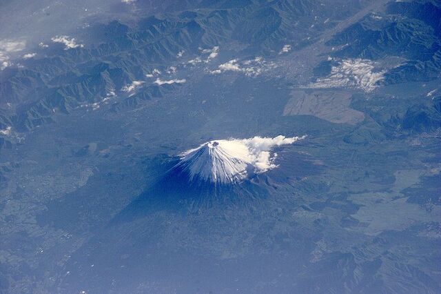 File:Mt Fuji ESC.jpg
