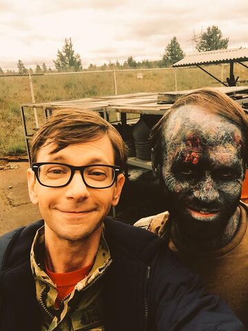 File:Behind the scenes 62.jpg