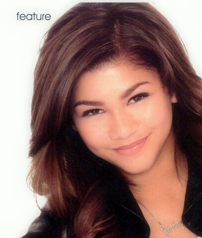 File:Zendaya2012.jpg