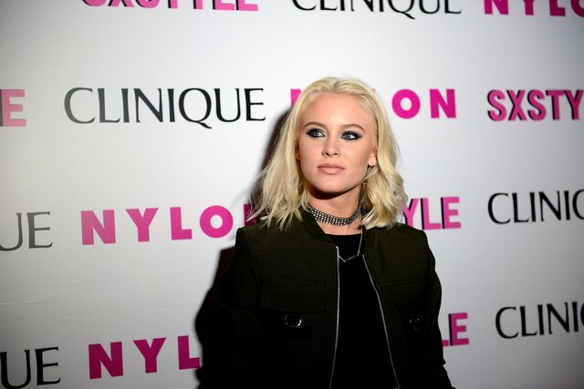 File:2016-Zara-Nylon+Clinique-Celebrate-Sxstyle3.jpg