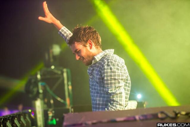 File:Zedd during the Moment of Clarity tour.jpg