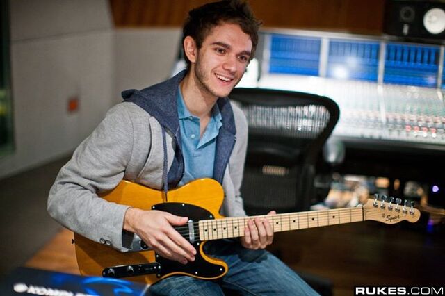 File:Zedd at Interscope Studio (10).jpg