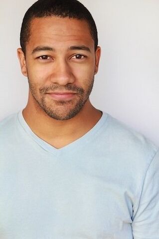 File:Eric-Rollins-zoom-37710925-333-500.jpg